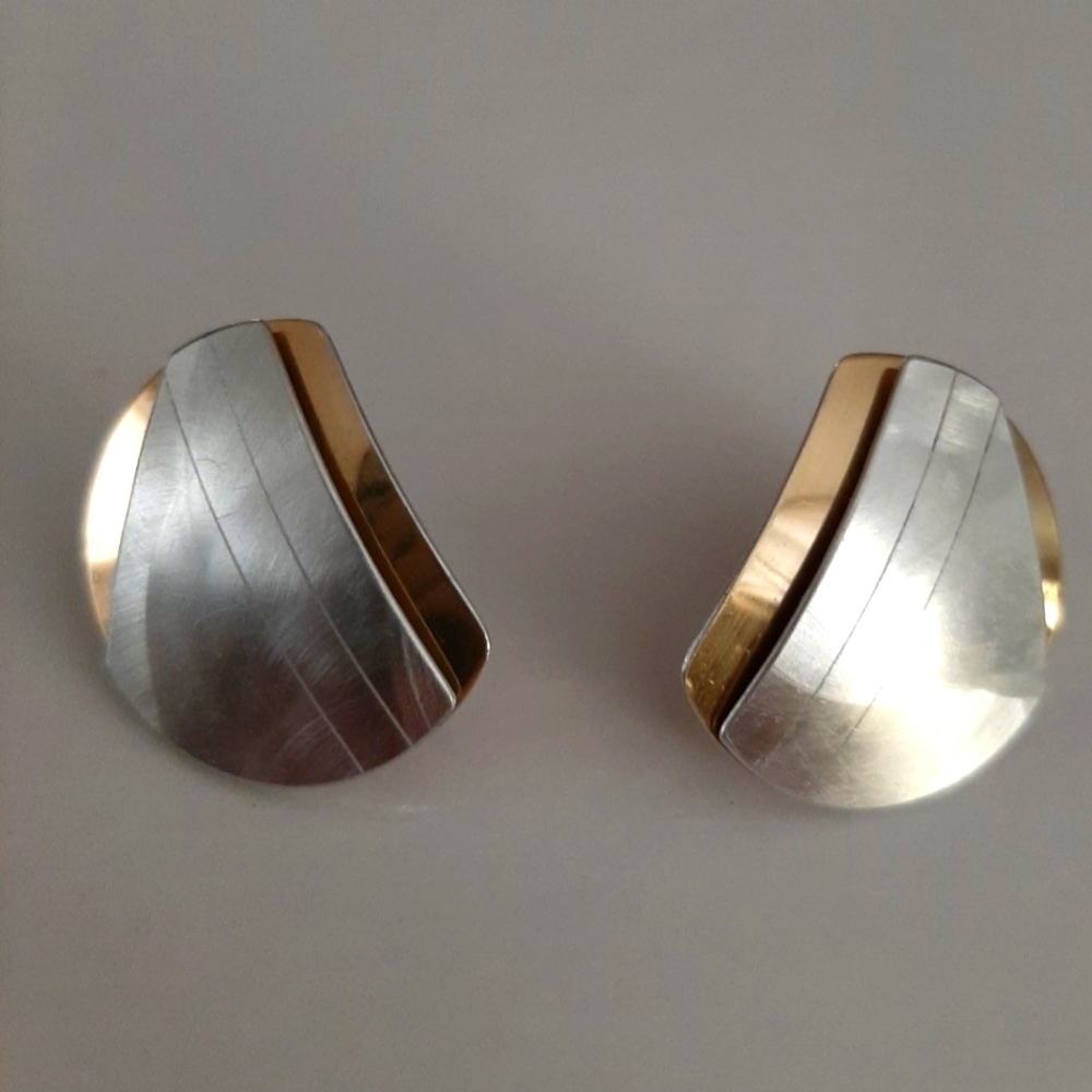 Modern Geometric Design Lazer Etched Mixed Metals, Gold & Silver Tone Earrings